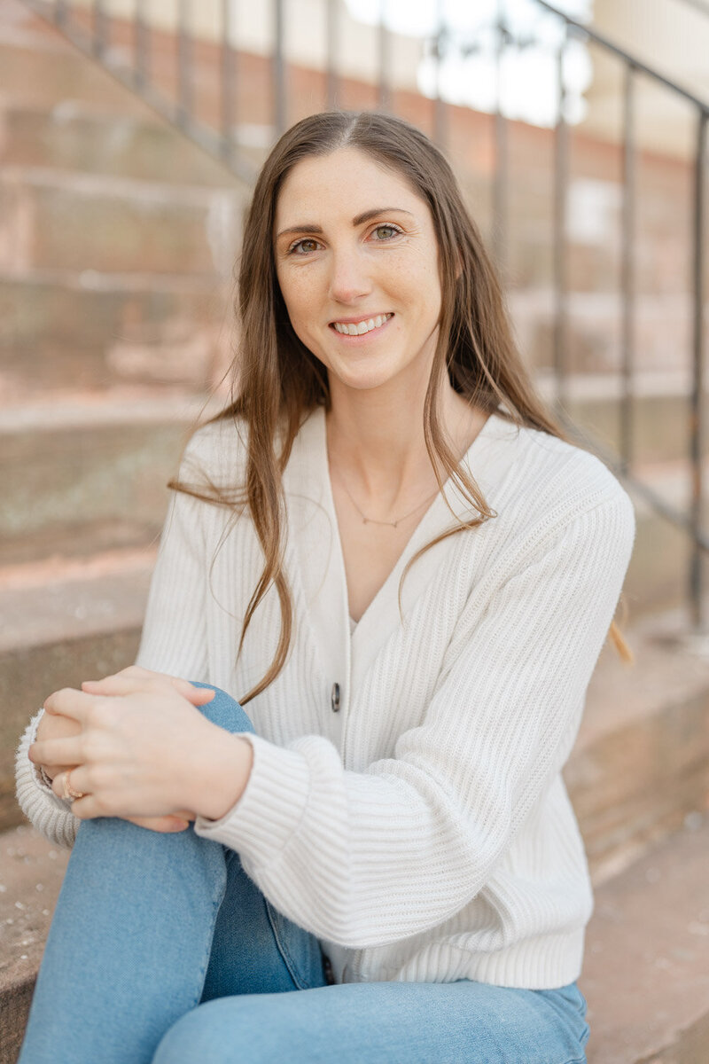 Meagan, an associate family photographer in Northern VA