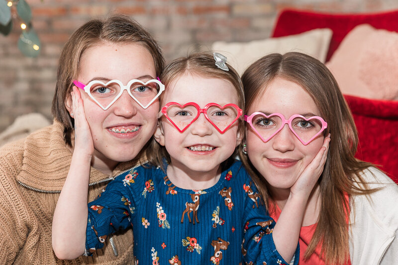 2024 Krystal-Moore-Photography-Moose-Jaw-Valentines-Day-Mini-4