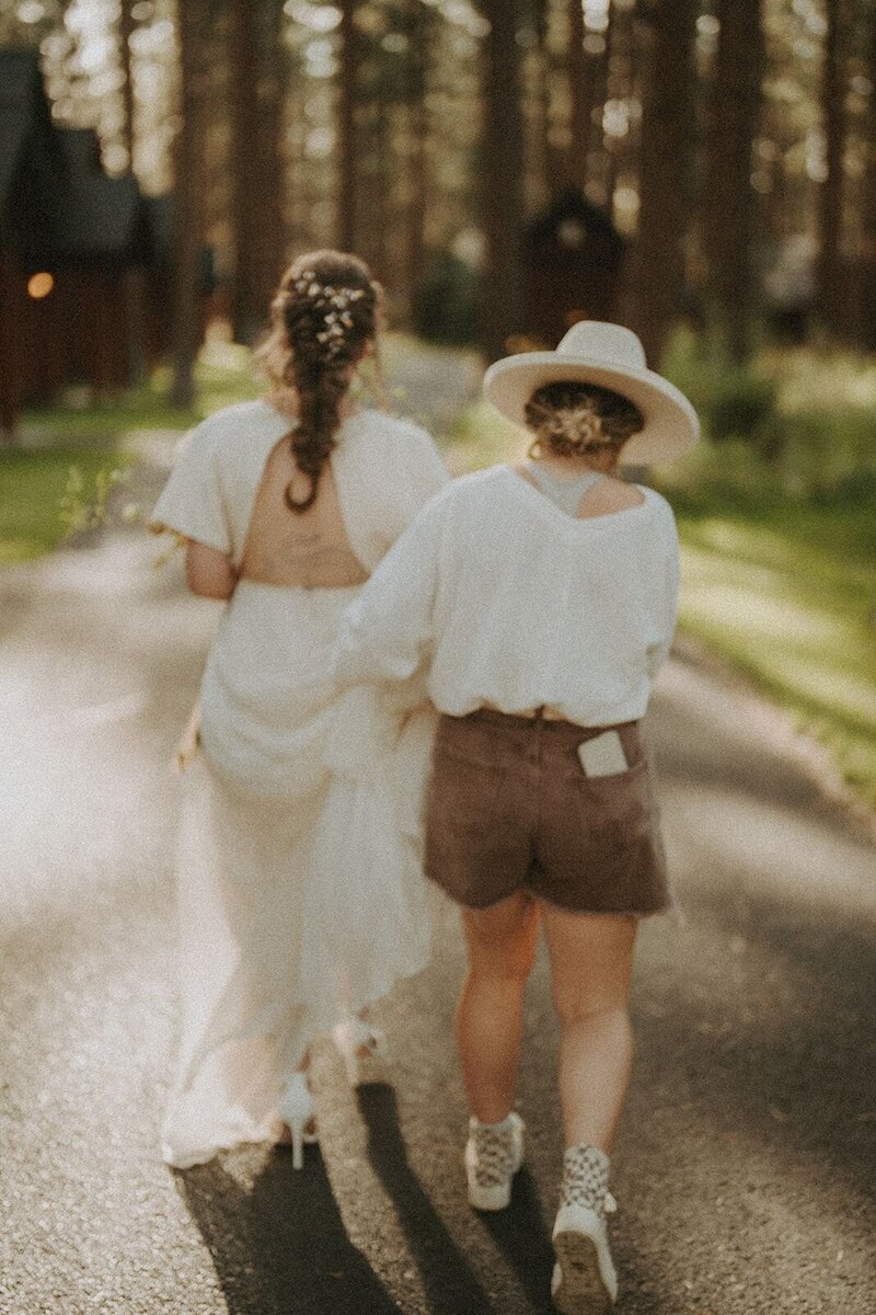 five-pines-sisters-bend-oregon-elopement-curated-mess-co-16