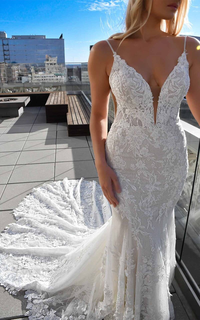 Nunziata Bridal Boutique - Sarnia, Ontario - Martina Liana 1305-2