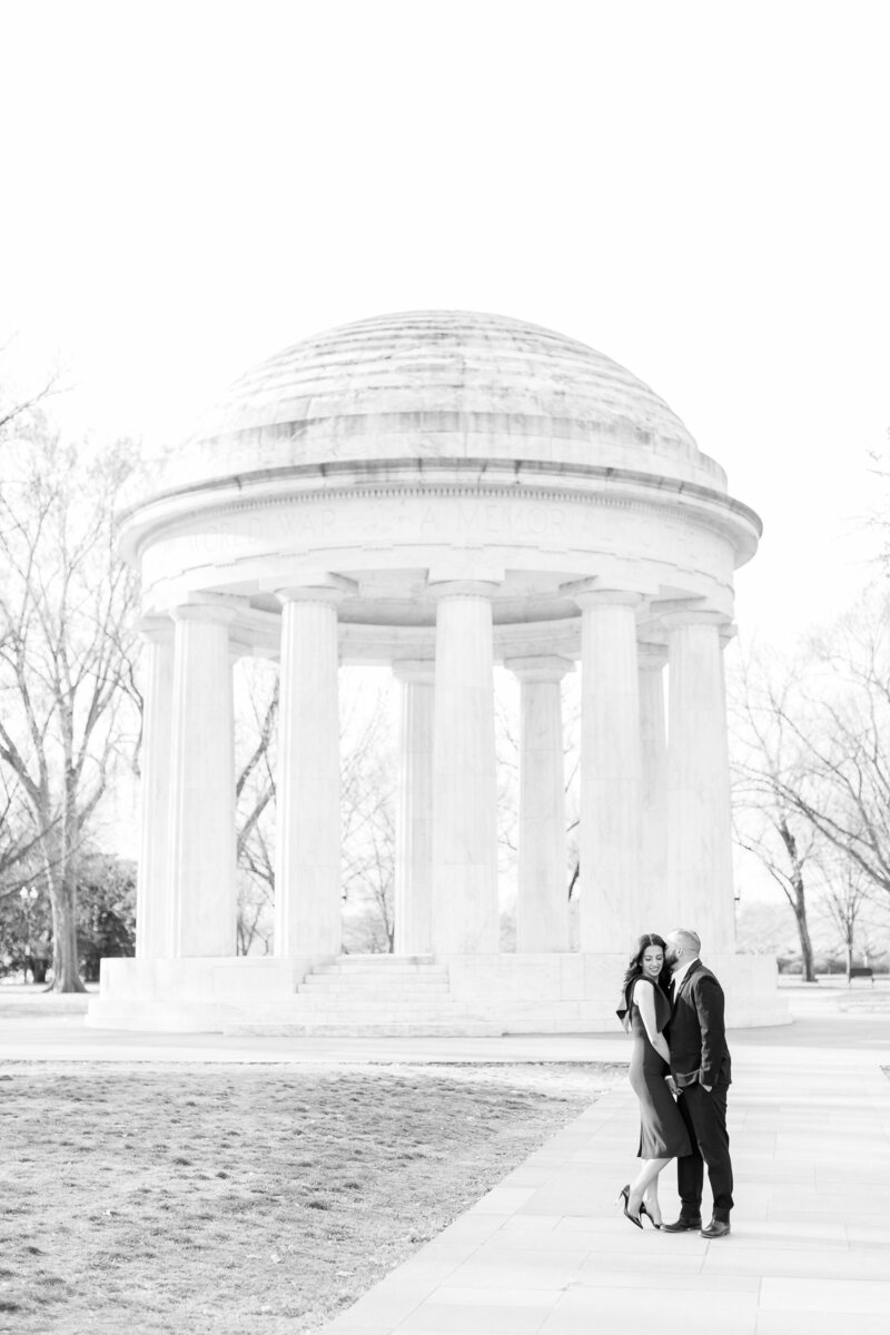 DC War Memorial Engagement Session by Virginia Wedding Photographer Taylor Rose Photography-15