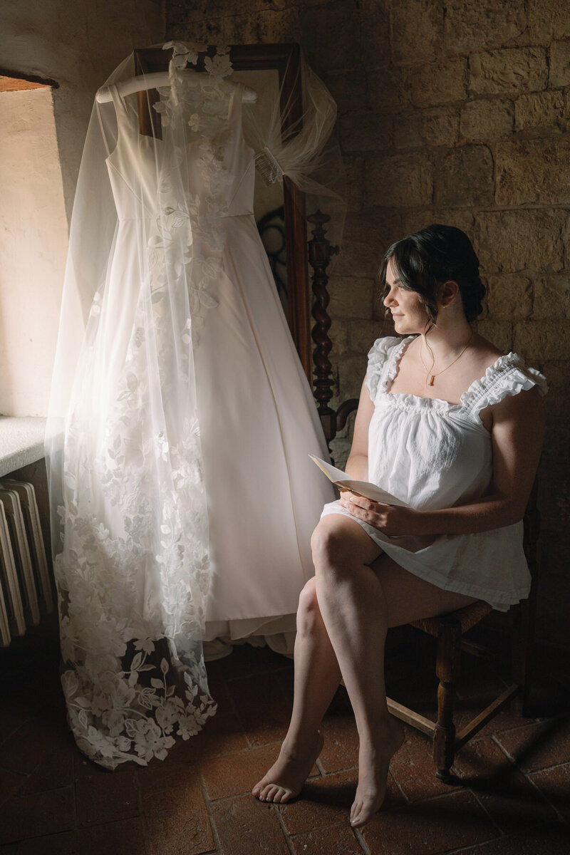 Tented reception captured by Oahu wedding photographer.