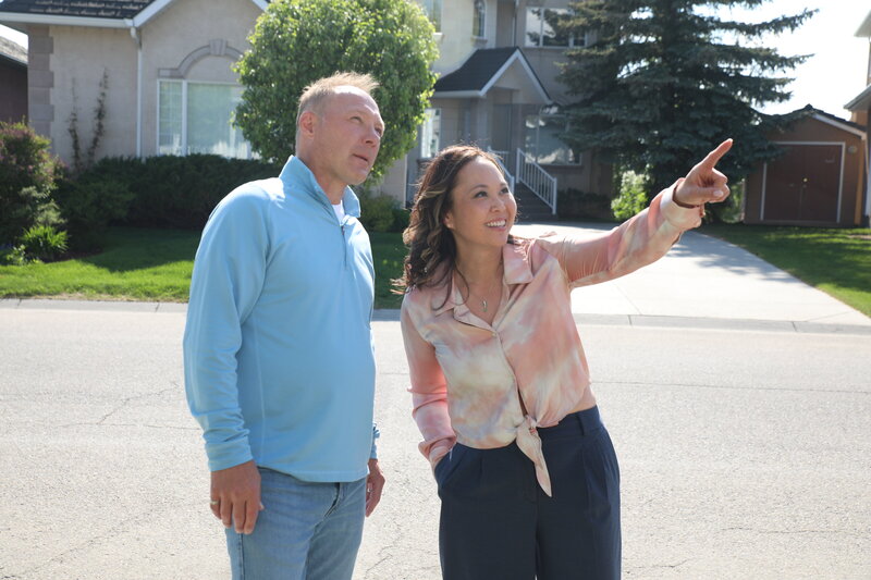 Comprehensive real estate solutions in Calgary with Ev Sutherland — personalized buying and selling support designed to make your next move smooth, informed, and stress-free.