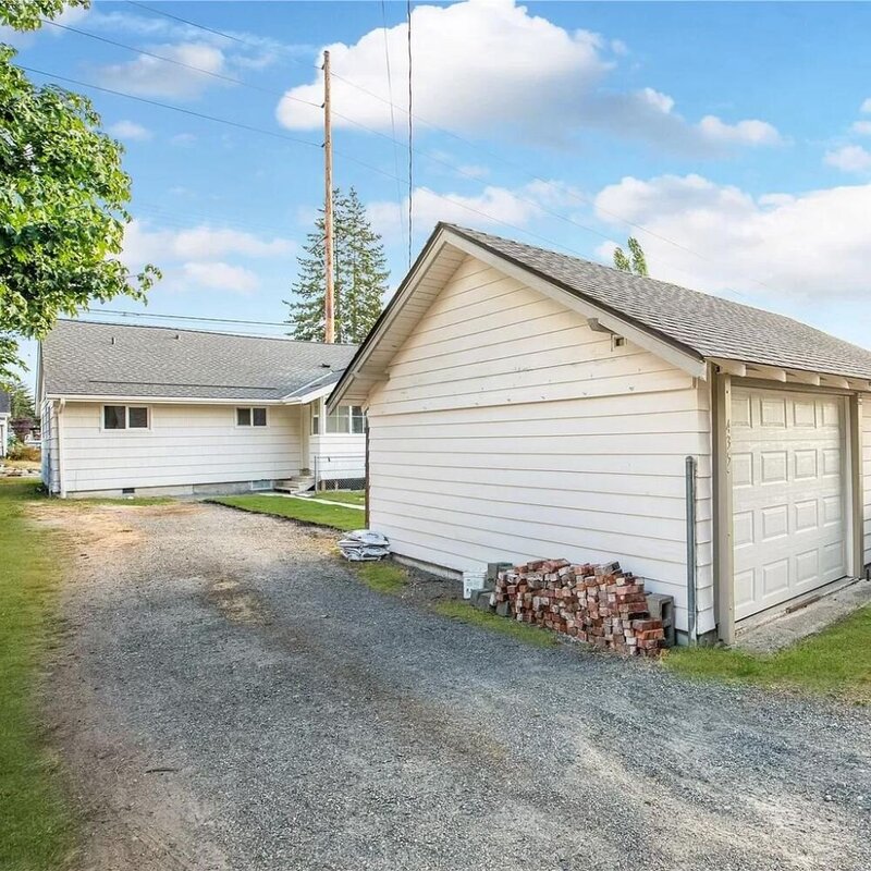 435 E 64th Street, Tacoma, WA 98404 (11)