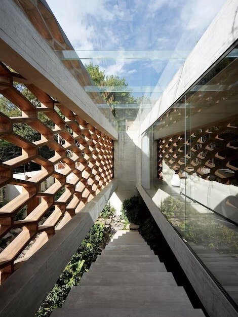 Modern Glass & Aluminum Railings in Boca Raton, South Florida