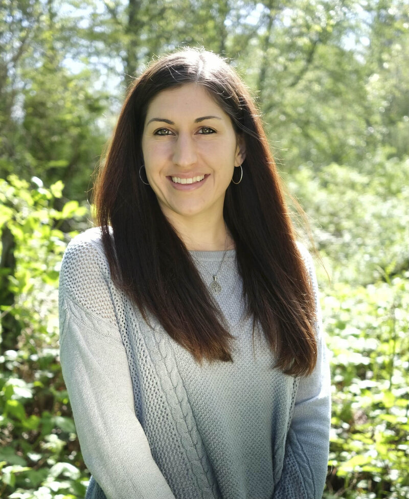 Jauna Cruz Therapist for people in Bothell, WA and CA