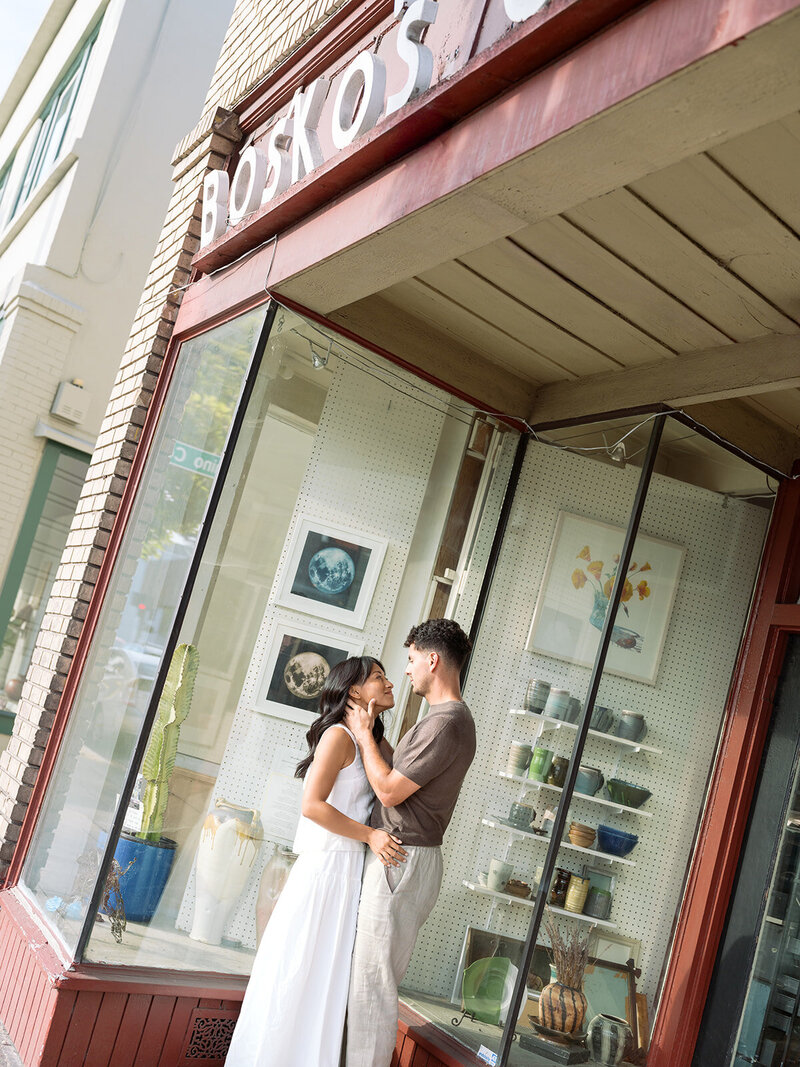 Downtown-Rockridge-Engagement-Photographer