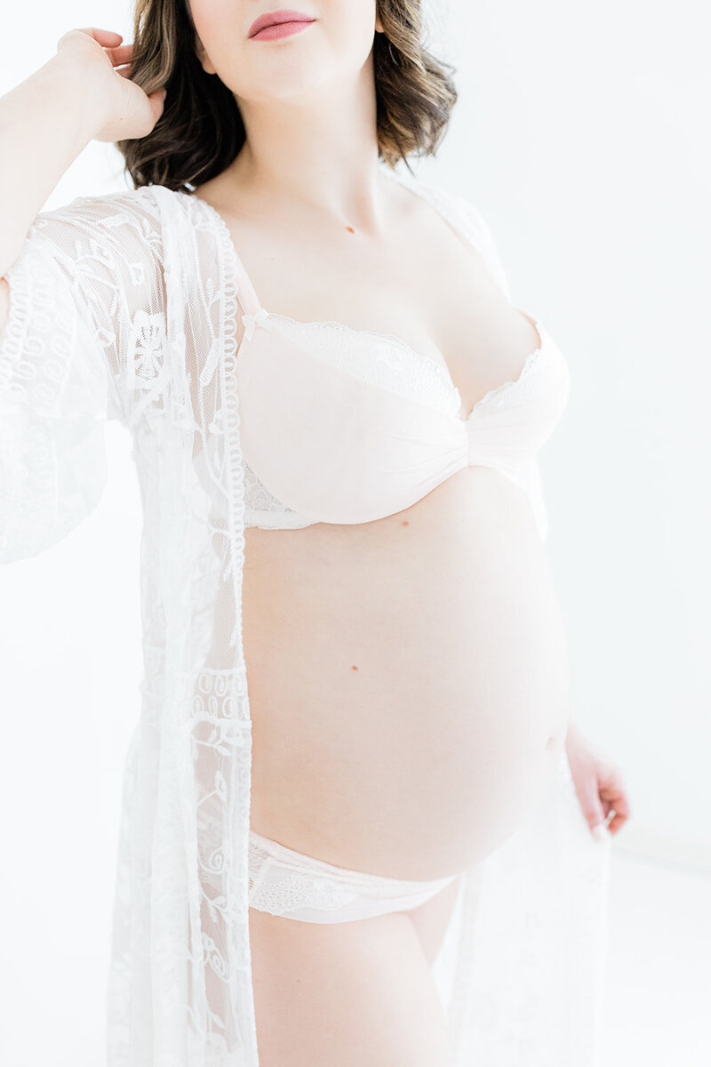 Cincinnati-Maternity-Photography-Winter-Freire-018