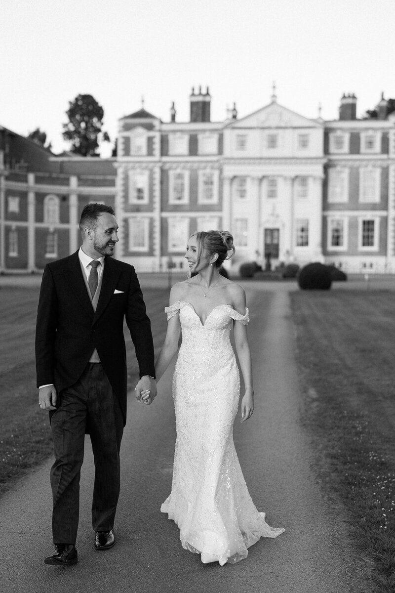 12 Evening Couple Portraits (Charlotte & Ben)-45