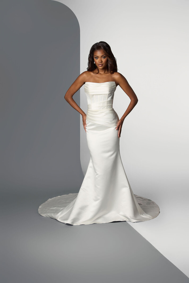 AngelBridalShoot1090HR-EVHR