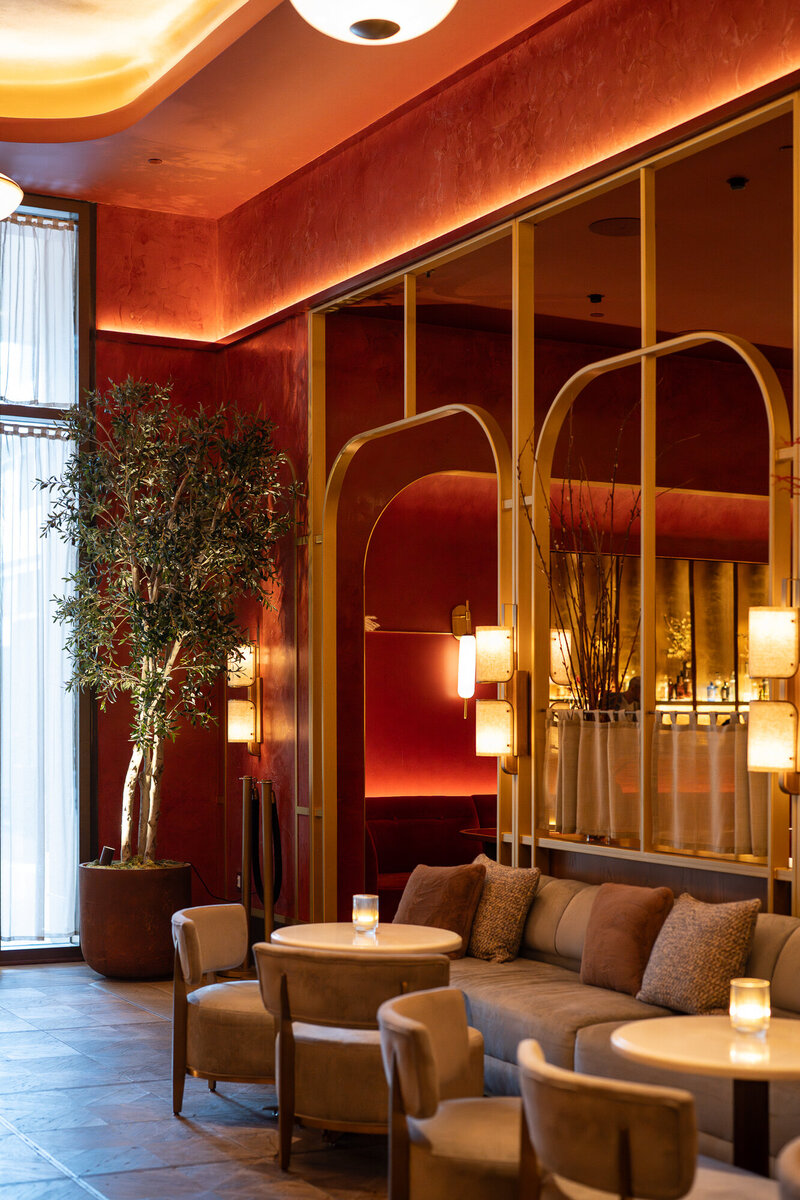 moody and elegant seating area in the four seasons minneapolis