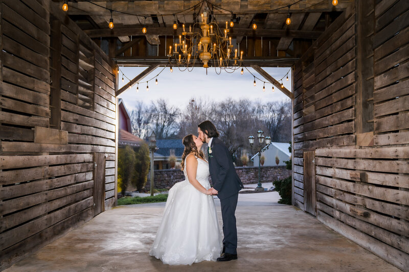 SunsetandNightPhotosfinal_HarrisburgHersheyLancasterWeddingPhotographer__PhotographybyErinLeigh_0013