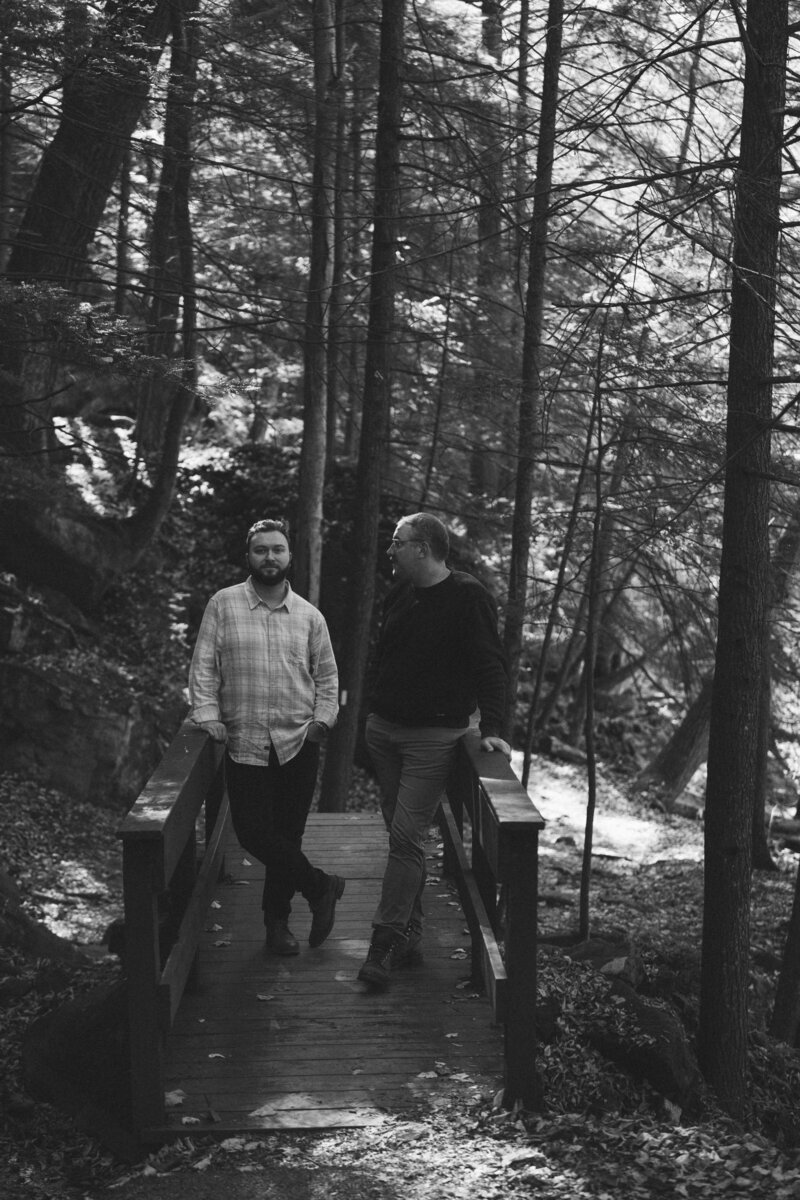 Couple laughing photography by Pittsburgh engagement photographer documenting Pennsylvania candid couple moments with documentary style session.