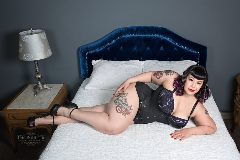 Kat Hollister Boudoir SM 01