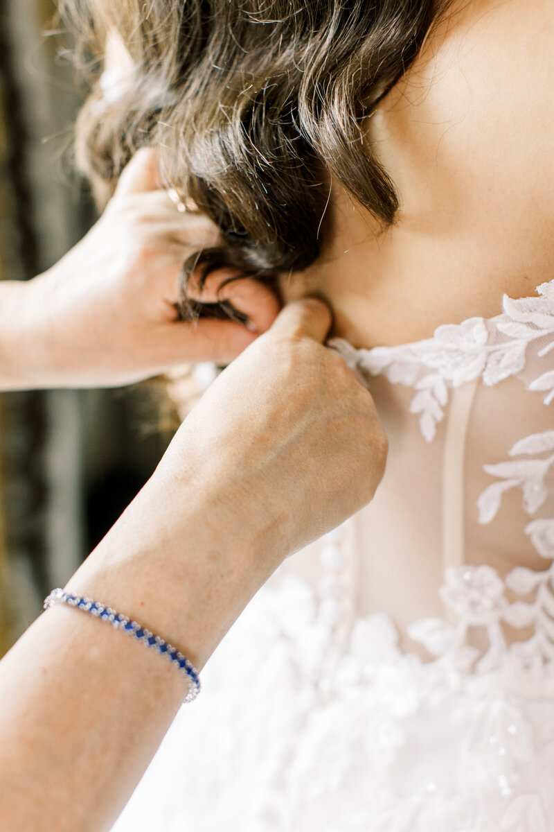 Blithewold Mansion Romantic and Timeless Summer Wedding