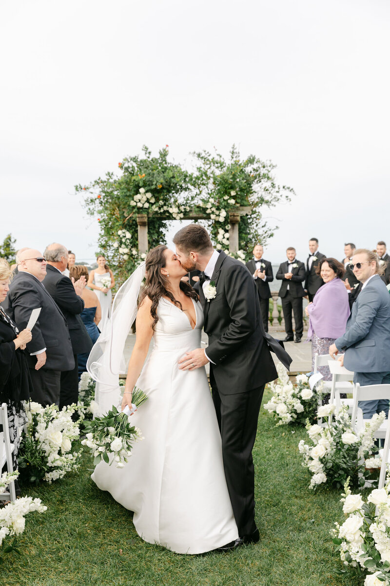 KristenBrendanWeddingCastleHill-841