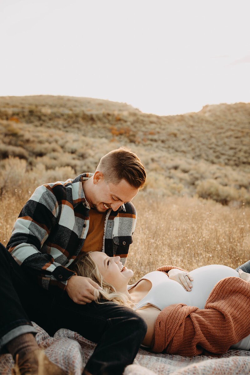 Kelsey-S-Photography-Minnesota-Wedding-Lifestyle-Photographer-Jacke-Maternity-101