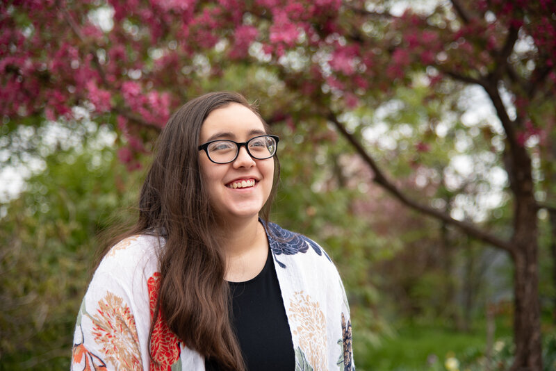 StrongsvilleOhioSeniorPhotosGardenviewHorticulturalParkPositivelyPortraits6
