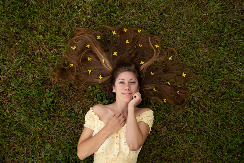 MillstreamParkValleyCityOhioSeniorPhotosPositivelyPortraits2
