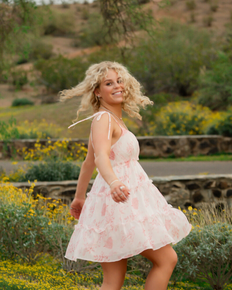 Playful golden hour senior photos at papgo park