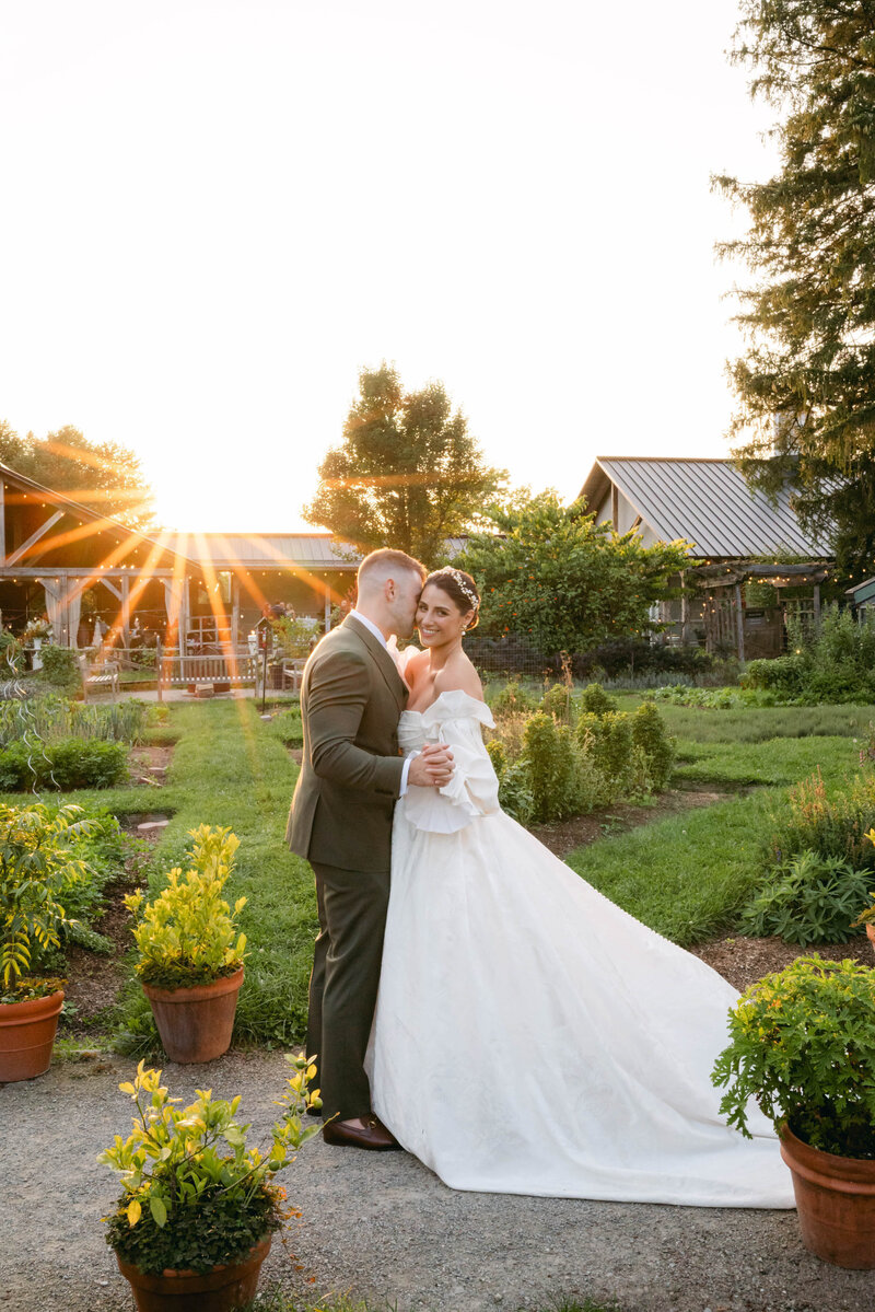 515-Langdon-Hall-Cambridge-Ontario-Canada-Serena-Vince-Wedding-36