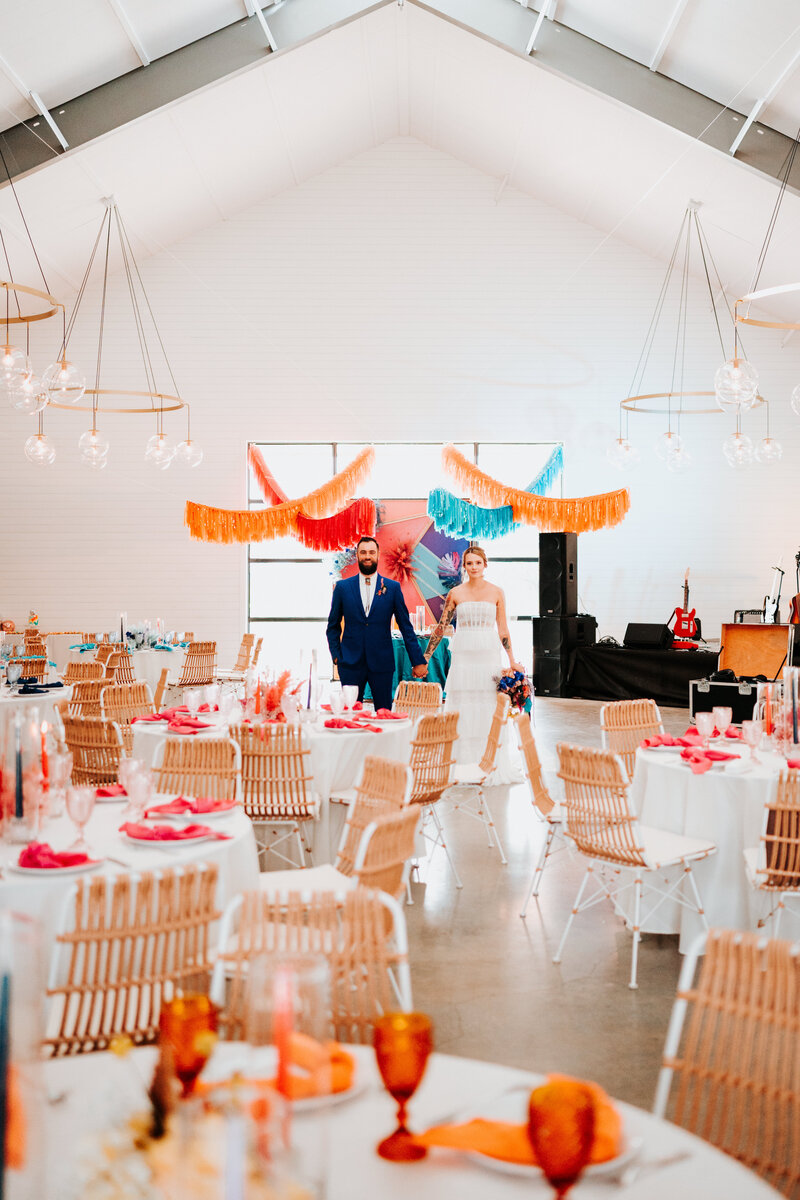 Bridesmaids in rust dresses