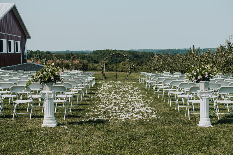 Barn On Routh Ridge Weddings | The Barn On Southridge Orchard Venue