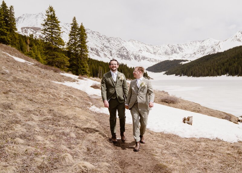 Leadville, Colorado spring elopement with Colorado elopement videographer Alpine Vows