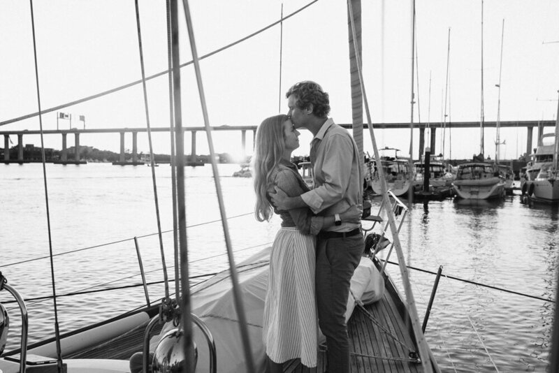 Charleston-SC-boat-marina-family-engagement-17