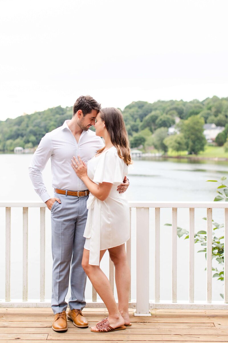 lake-hickory-engagement-session-hickory-nc-katelyn-shelley-photography (1)