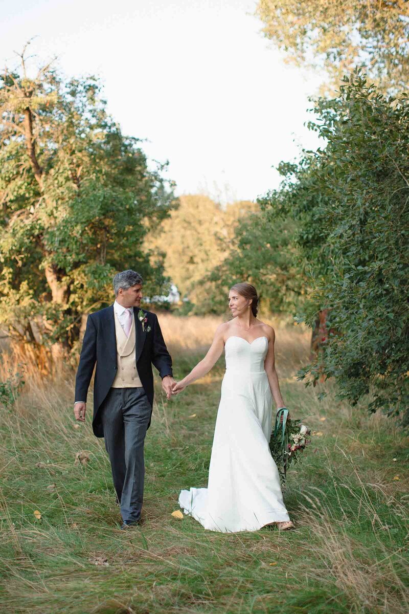 Private-Estate-Wedding-Cotswolds-Aurelia-Allen-32