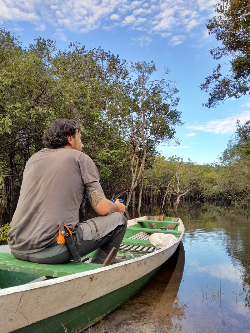 Simon Jaeger Off the Sofa in The Amazon Back to Survival