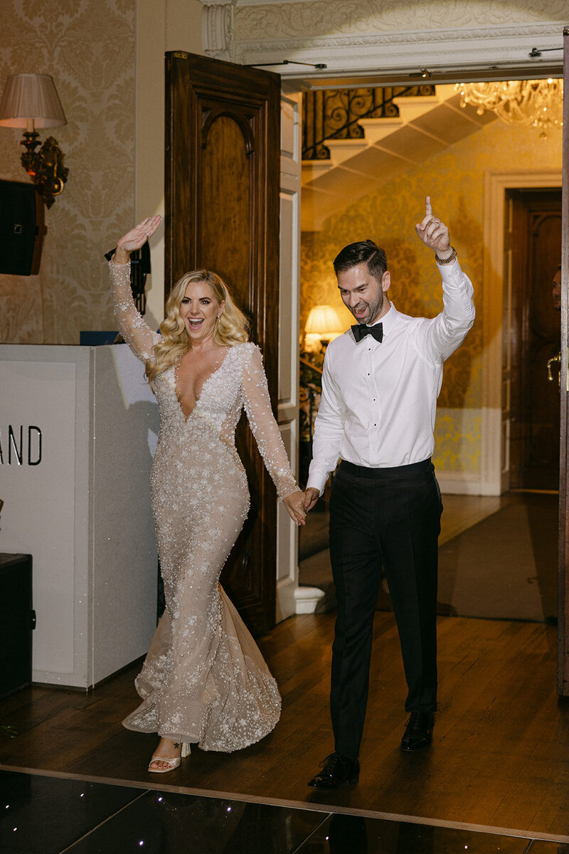 Emily&SeanPreviews_LynnShapiroPhotography-66