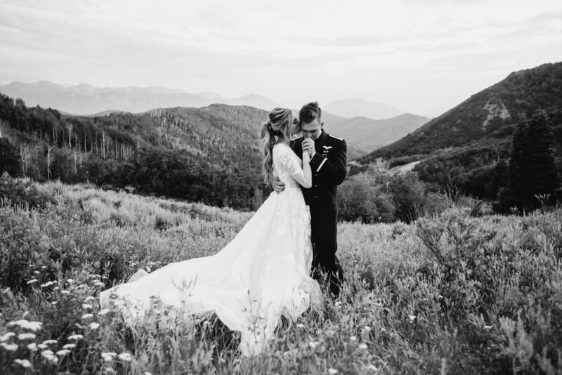 Utah Wedding Photographer | Mountains | First Look
