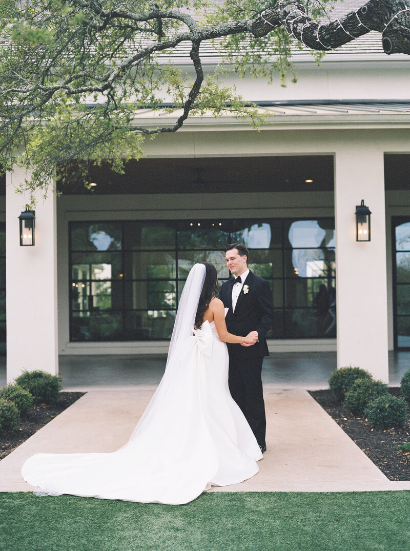 bride-groom-the-arlo-wedding13