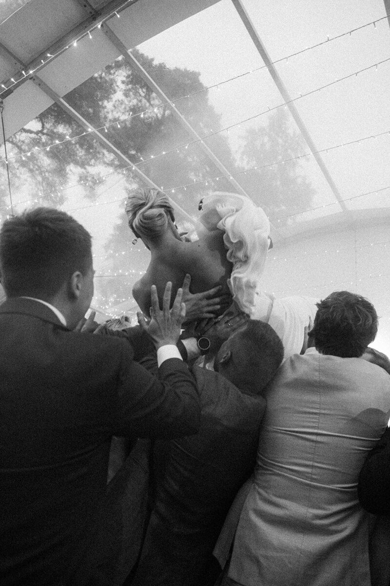 98valmis-885_websize