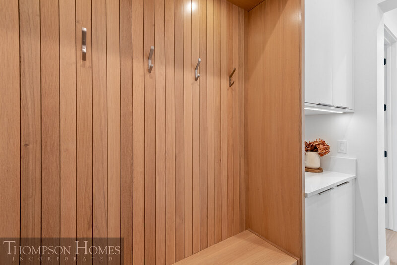 Thompson-Homes-Stillwater-Modern-Prairie-Eagle-Idaho-Custom-Home-Builder-87