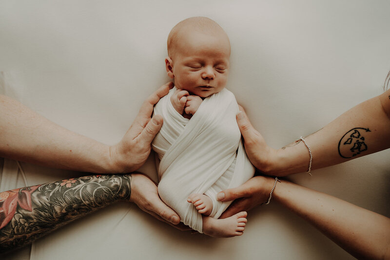Danielle-Leslie-Photography-2021-aberdeen-newborn-photographer-mccullough-0055