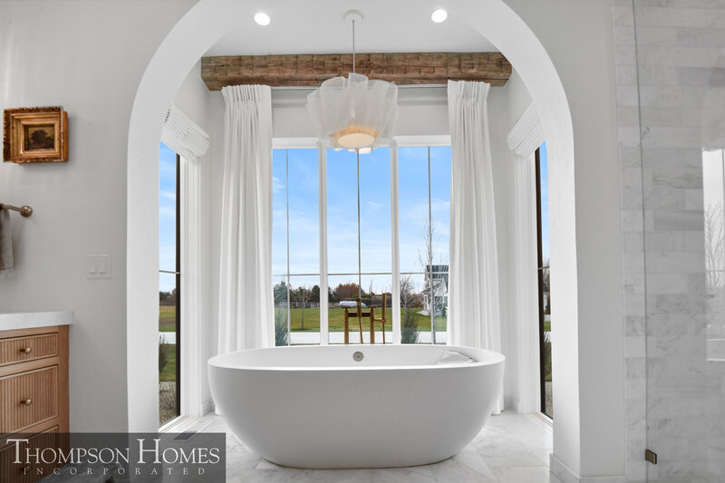 Thompson-Homes-Chateau-Moderne-Meridian-Custom-Home-Builder-83