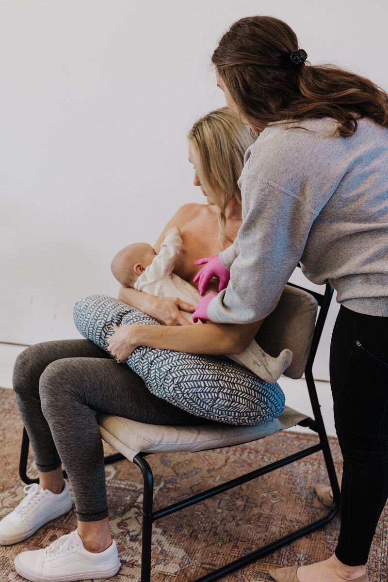 lactation consultant training