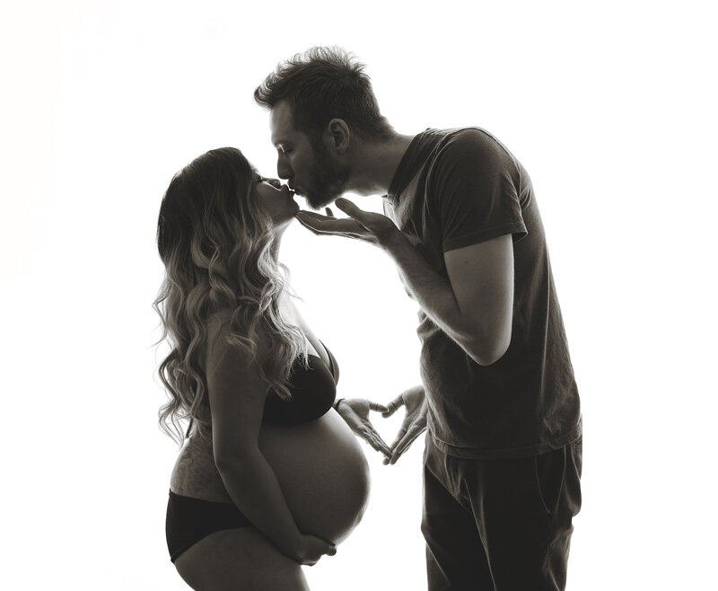 BW high contrast  Maternity portraits, Pregnancy shoot, Maternity  photography couples