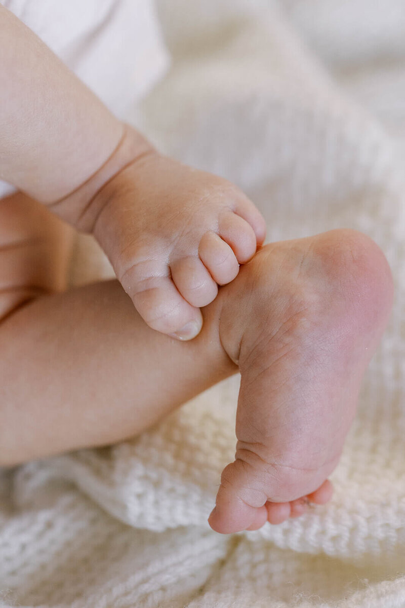 sam-lynn-photo-kara-newborns-18