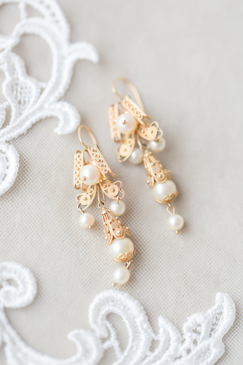 The-Grand-Opera-House-Crowley-Louisiana-Wedding_02