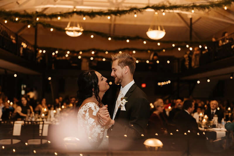Ladyglen-ballroom-first-dance-9 (1)