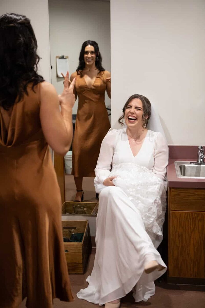 classic-and-documentary-style-wedding-photography-21