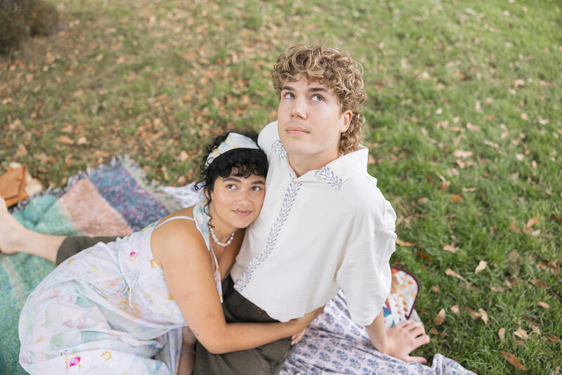 puja-and-jed-vintage-picnic-couple-session-vancouver-bc-bre-poole-photography-49