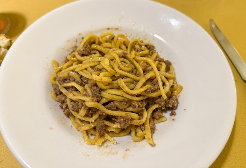 Pasta at Trattoria Sant'Omobono in Pisa, Italy
