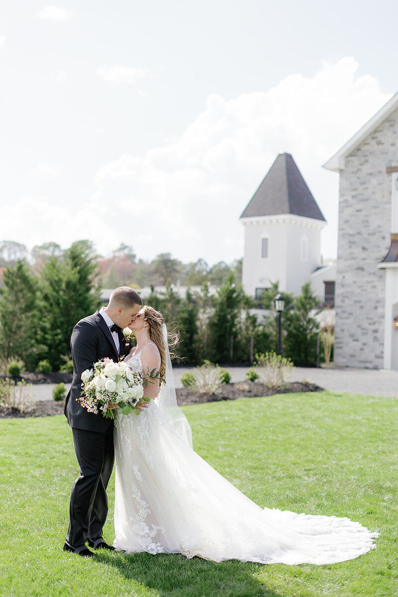 MagdalenaStudios_TiffanyBrian_Portraits-296_websize