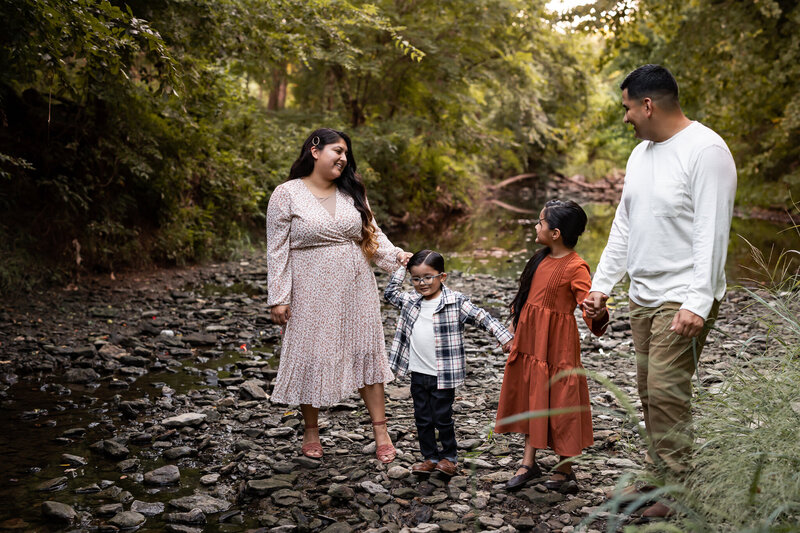 jenks-oklahoma-family-photographer-creek
