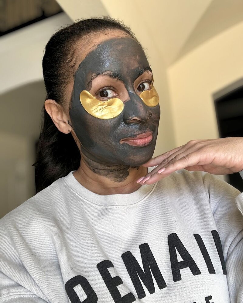 Kelley Johnson anti-aging skincare plan includes using collagen gel under eye pads to reduce puffiness